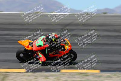 media/Apr-05-2024-Apex Assassins-CVMA Friday Practice (Fri) [[ee2ef04f2b]]/3-Racer 2/Session 3 (Bowl Speed Pans)/